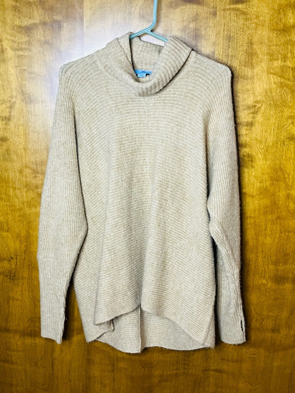 CeCe Beige Turtleneck Knit Sweater Thumb Hole Sleeves Size Small